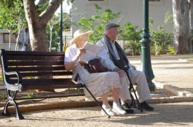 What retirement do politicians plan for us?