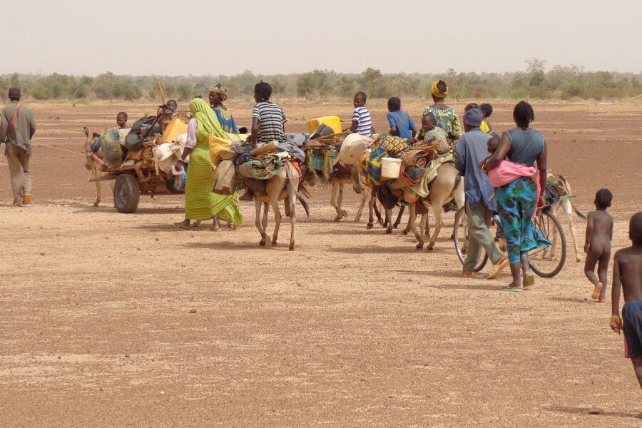 “I bless the rains down in Africa”. Migrations from Africa to Europe